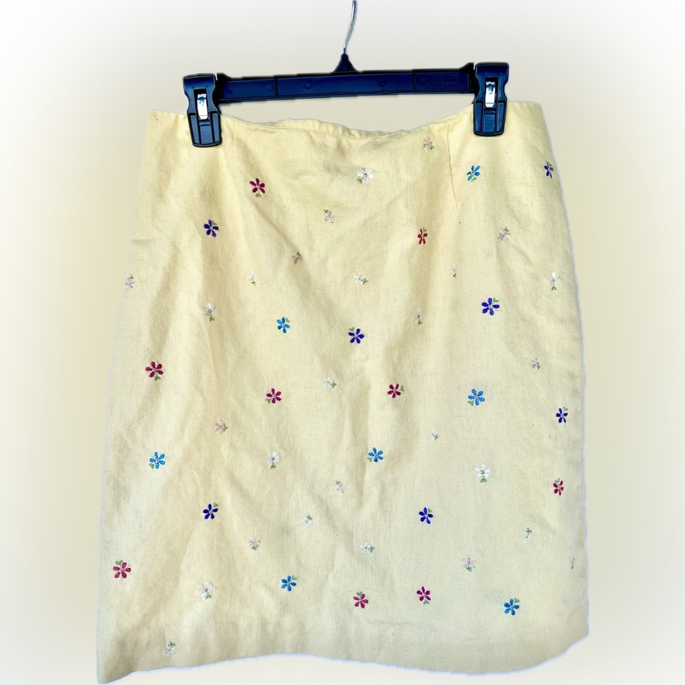 Talbots linen miniskirt butter yellow embroidered flowers 14 pastel 90s